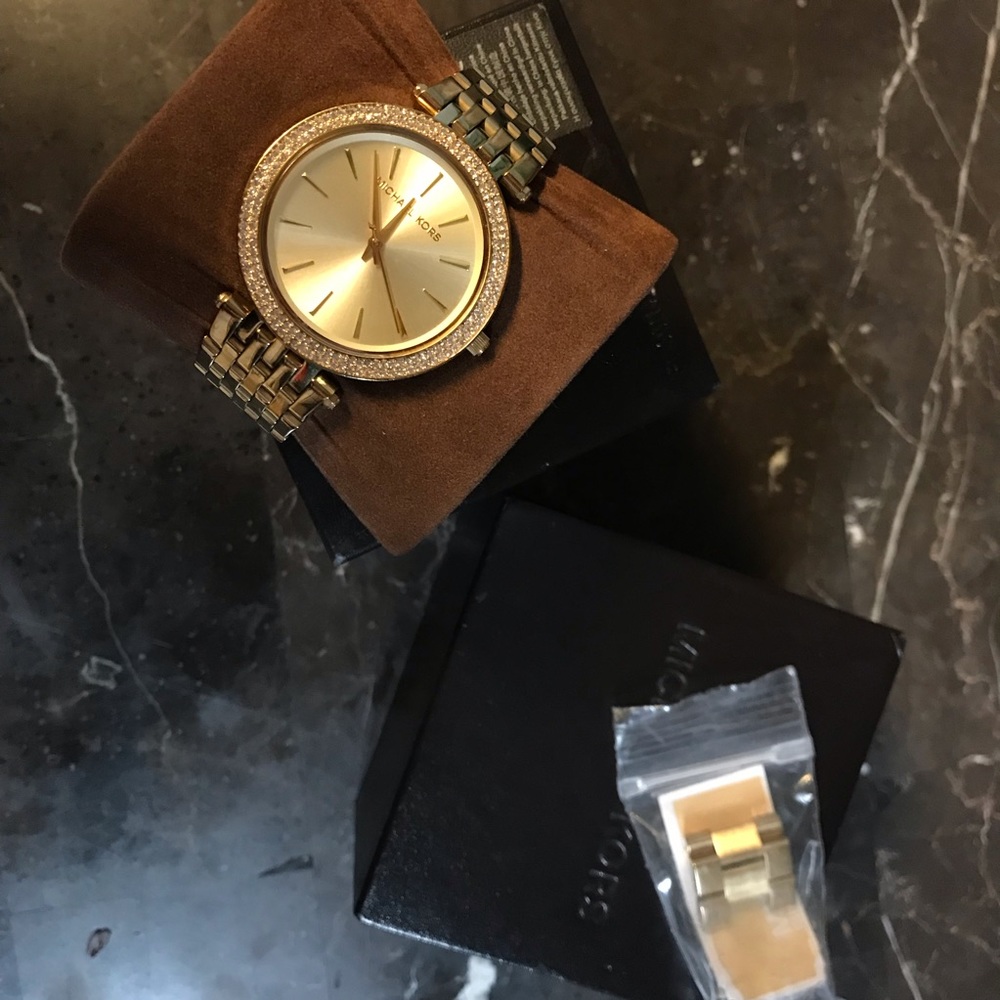 MK watch
